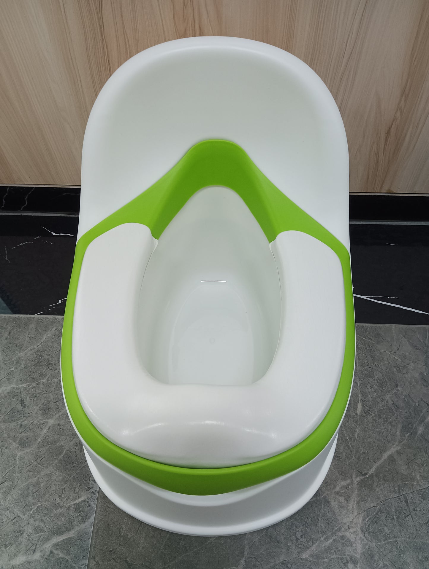 AKIMRABY Toilet bowls for children,  small boy's urinal, female baby's urinal, specialized training toilet for infants and young children, household urinal