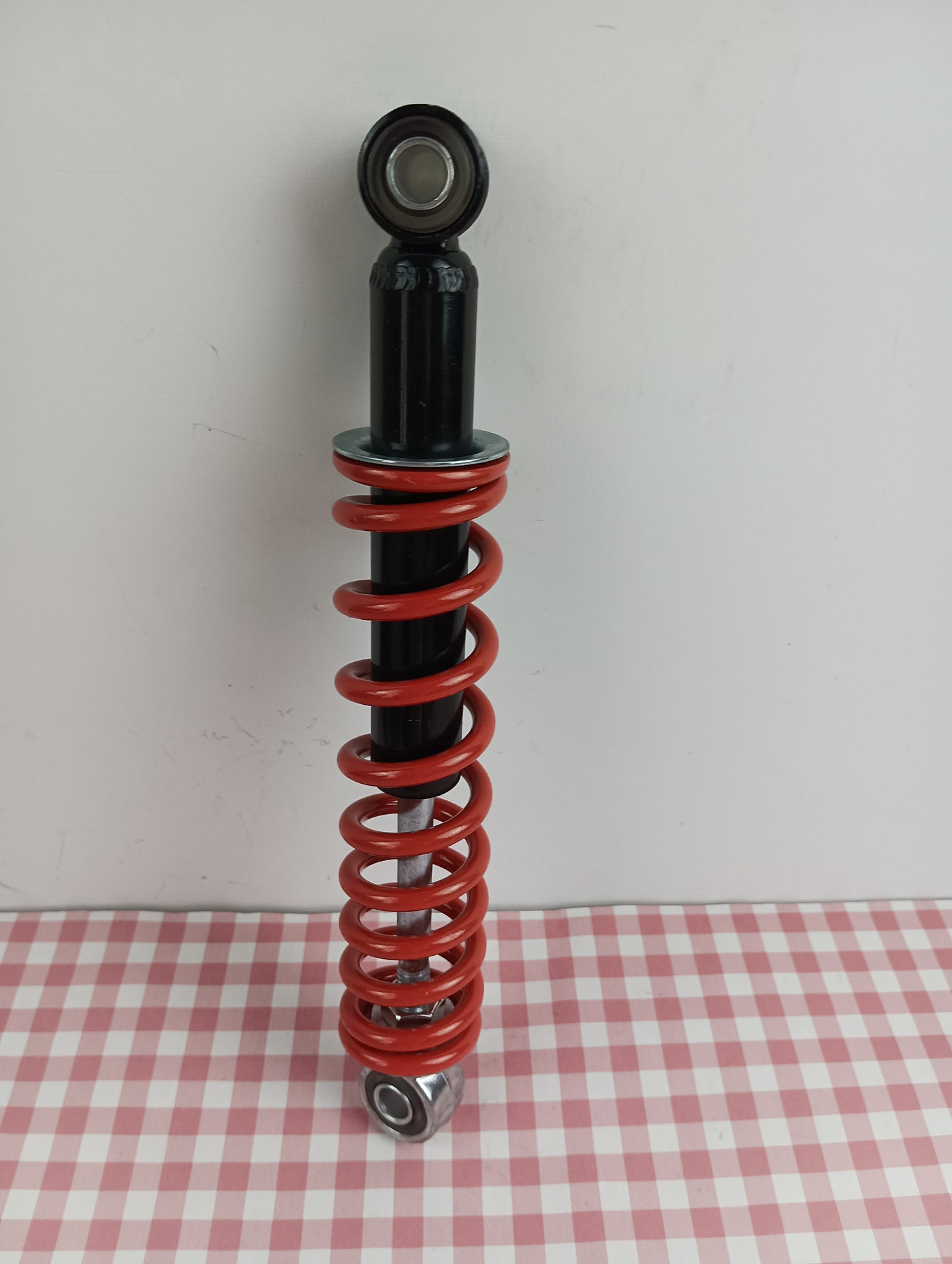 FIFCEDX Shock absorbers for automobiles Suspension Shock Absorbers and Coil Spring Automotive Shock Absorbers Double Stage Spring Shock Absorbers Impact Metal Hydraulic Shock Absorbers Negative Pressure Hydraulic Metal Shock Absorbers for Automobiles